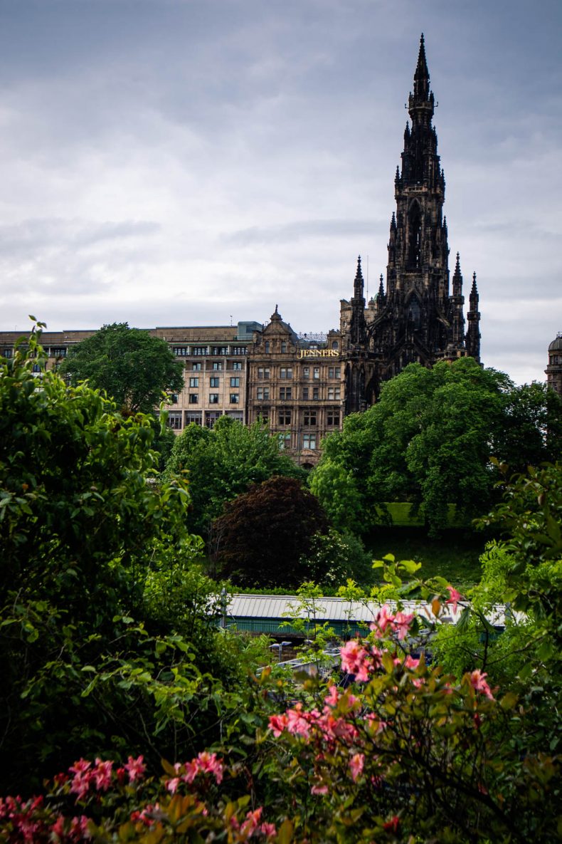 Hostels for Solo Travel: CoDE Pod Hostel Edinburgh [Review 2019]