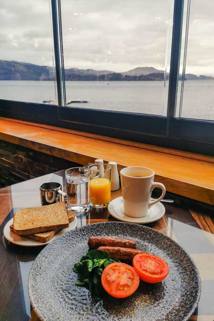 Breakfast at Lodge on Loch Lomond in Luss