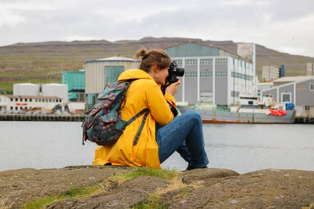 Finding a stylish rain coat that does it's job and is comfortable to wear is not easy. But traveling with this yellow dream by Craghoppers I knew I did it!